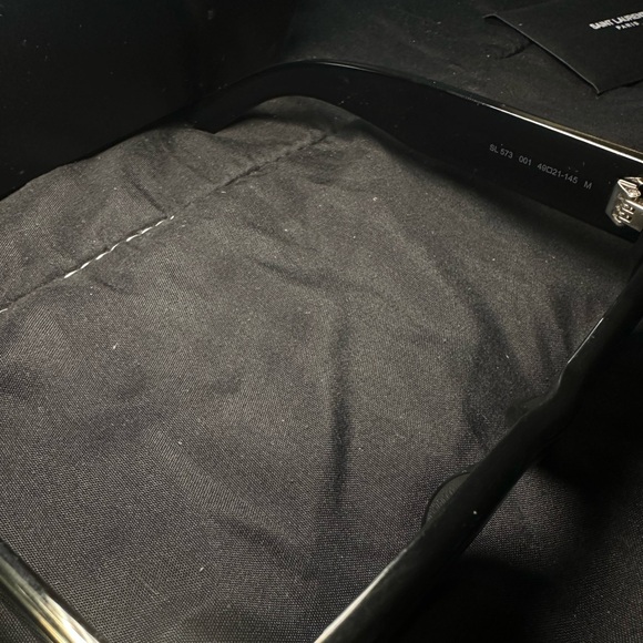 Saint Laurent Sunglasses - Picture 5 of 6